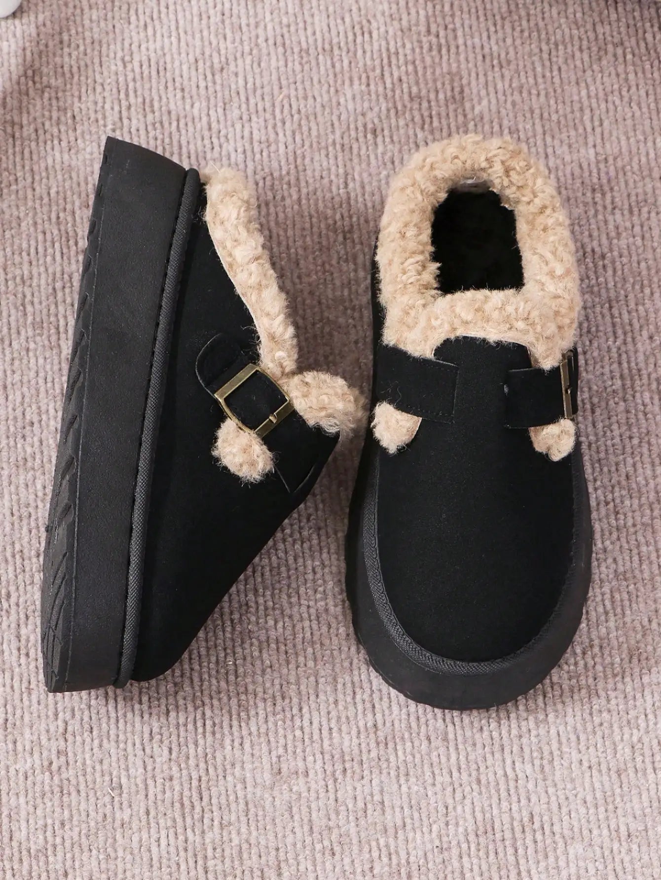 Cozy Peak Clogs + FREE GIFT