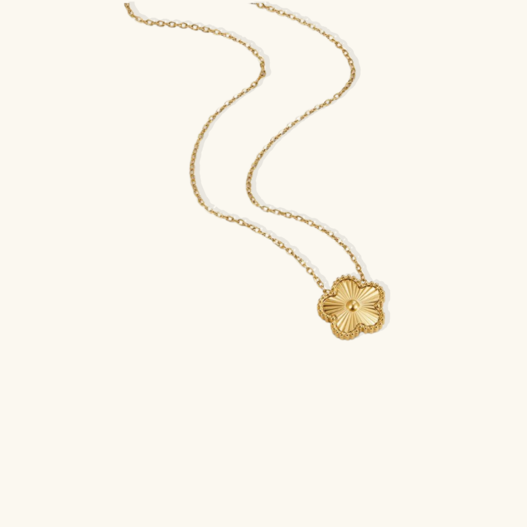 Ava Clover Necklace