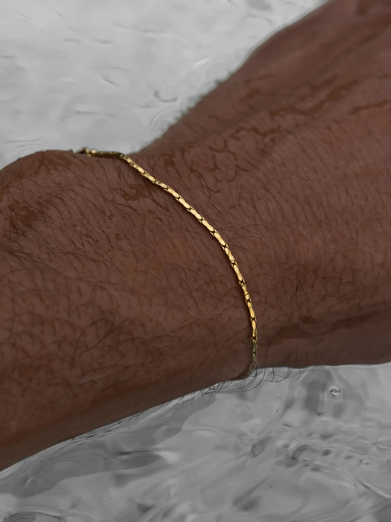 Minimal Wire Bracelet