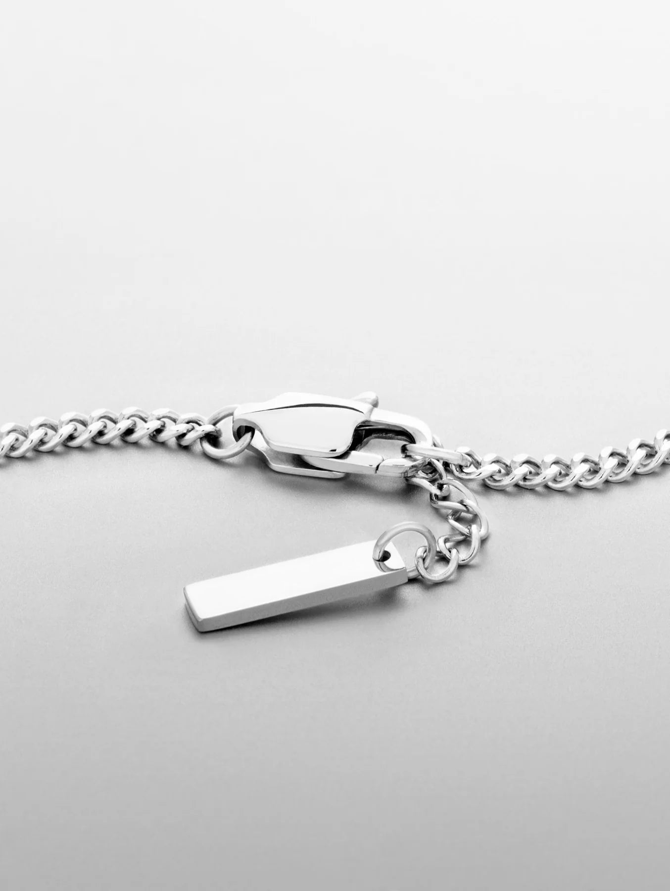 Minimal Chain Bracelet