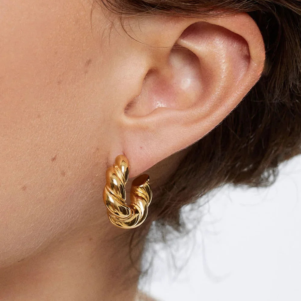 Vivienne Hoop Earrings